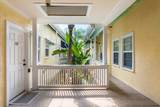 918 Southard Street - Photo 33
