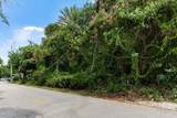 133 Sunrise Drive - Photo 3
