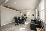 405 Petronia Street - Photo 25