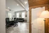 405 Petronia Street - Photo 27