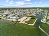 81 Marina Avenue - Photo 40