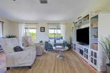 133 Valois Boulevard - Photo 11