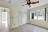 1060 W Shore Drive - Photo 32