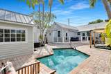 2211 Staples Avenue - Photo 1