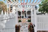 2211 Staples Avenue - Photo 3