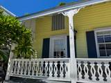 425 Eaton Street - Photo 2