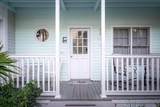 620 Thomas Street - Photo 2
