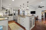 1017 Angela Street - Photo 8