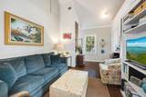 914 Windsor Lane - Photo 9
