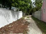 906 Williams Alley - Photo 8