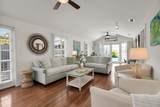 1005 Watson Street - Photo 9