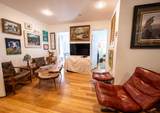 1124 Catherine Street - Photo 2