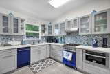 150 Sunshine Boulevard - Photo 12