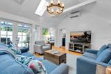 613 Margaret Street - Photo 10