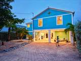 569 Pirates Road - Photo 5