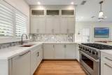 1010 Olivia Street - Photo 17