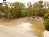 8 Exuma Road - Photo 15