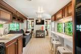 325 Calusa Street - Photo 10
