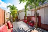 718 Chapman Lane - Photo 2