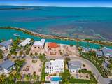 318 Seaview Circle - Photo 1