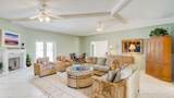 1101 Mastic Street - Photo 7