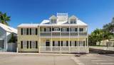 927 Thomas Street - Photo 1