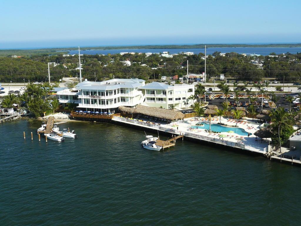 104000 Overseas Highway - Photo 1