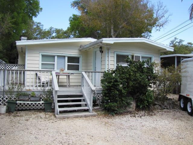 235 Antigua Road - Photo 1