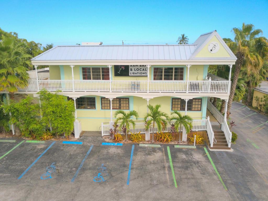 82779 Overseas Highway - Photo 1