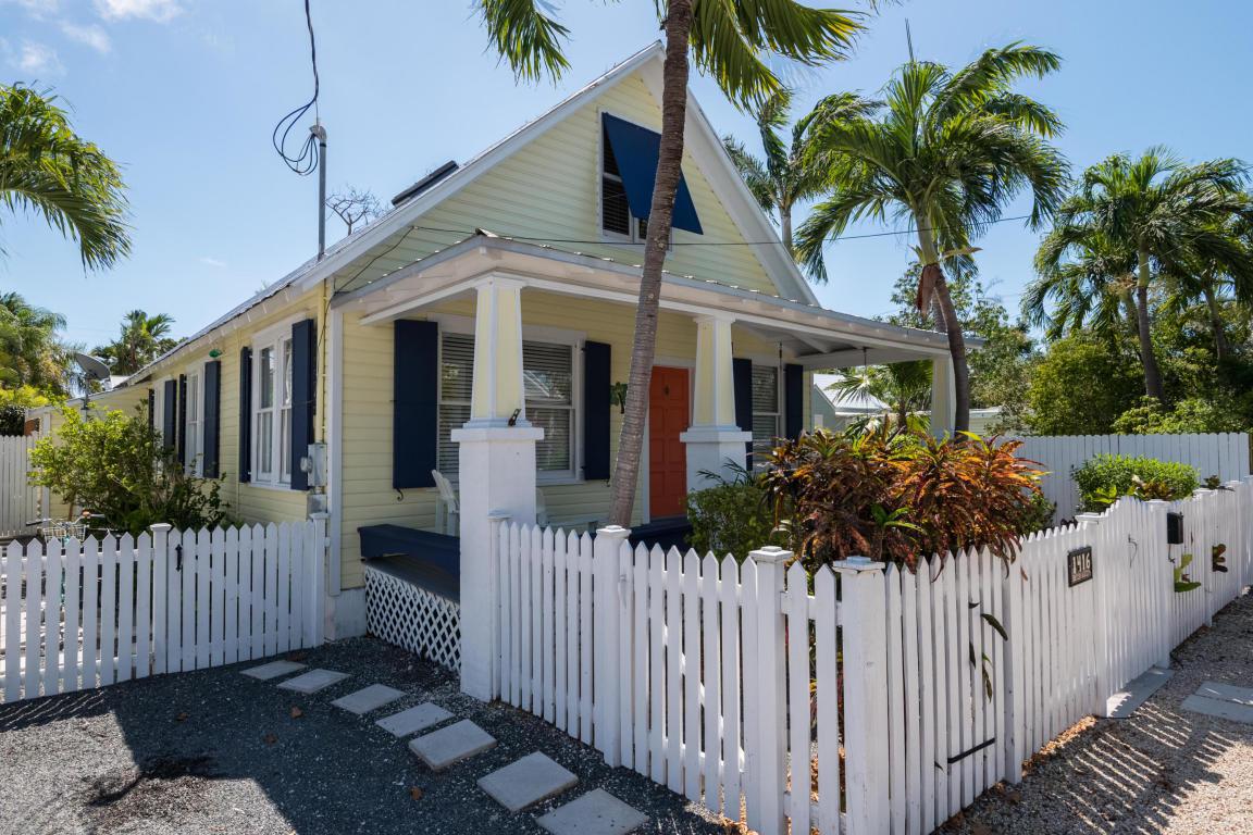 1416 Catherine Street - Photo 1