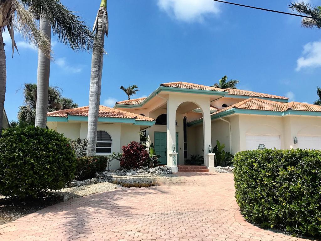 305 13th Street - Photo 1