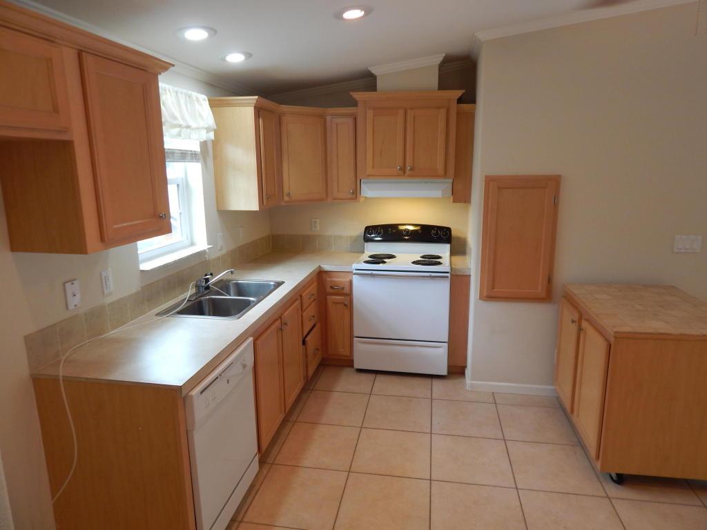 114 Atlantic Drive - Photo 1