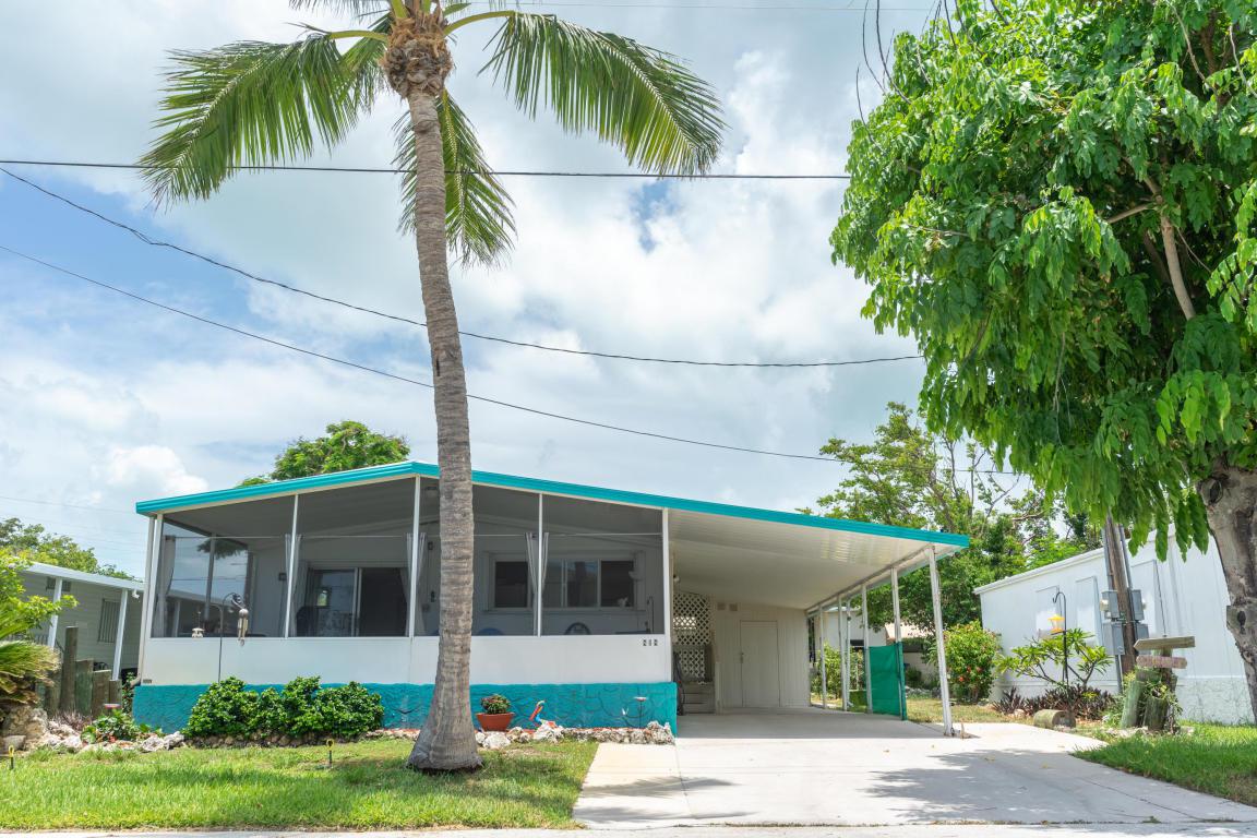 818 Jade Drive - Photo 1