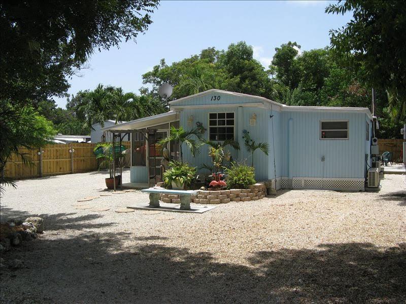 130 Tina Place - Photo 1