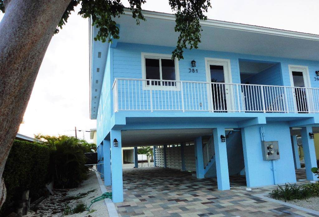 381 2nd Street - Photo 1
