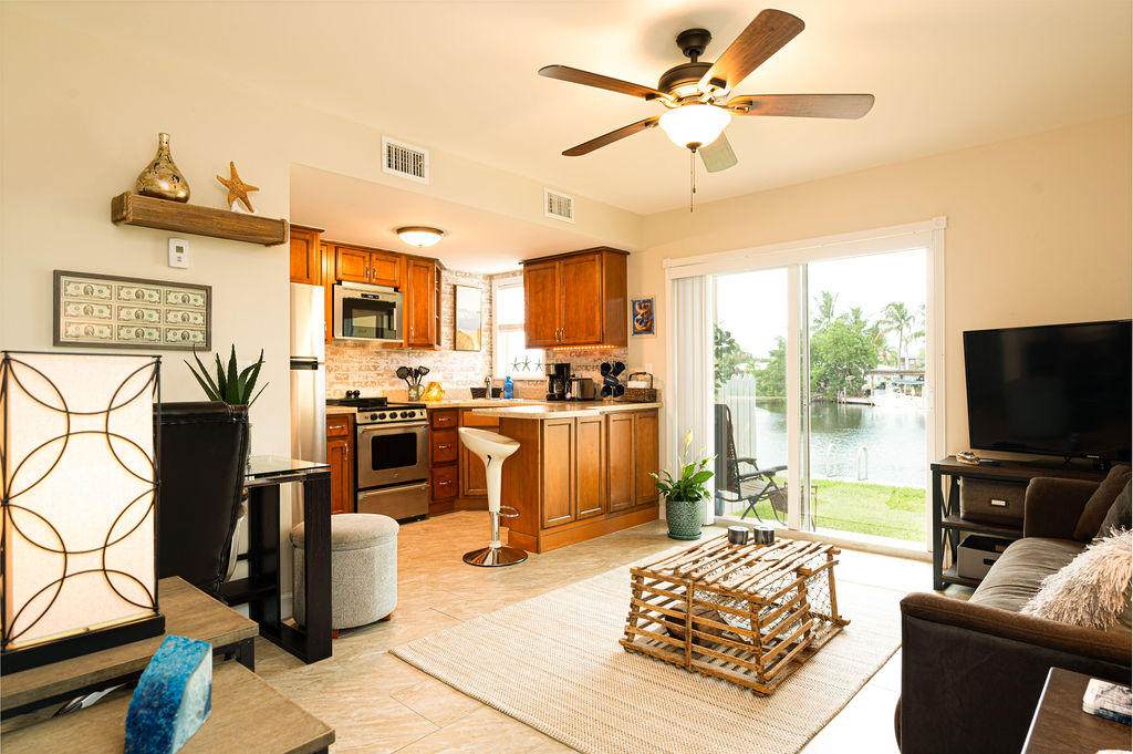 201 Coppitt Road - Photo 1