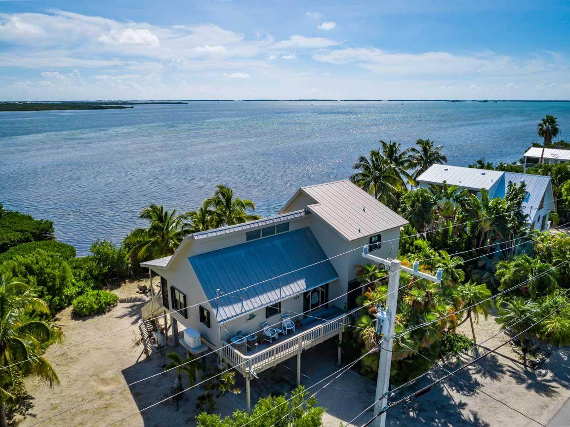371 Indies Drive - Photo 1