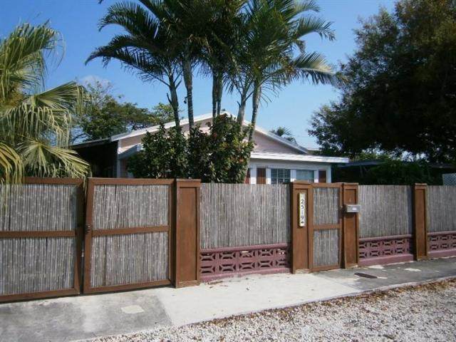 2519 Seidenberg Avenue - Photo 1