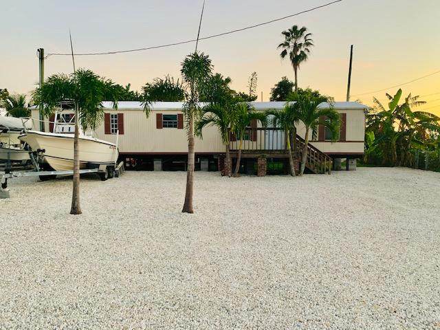 28120 Dorothy Avenue - Photo 1
