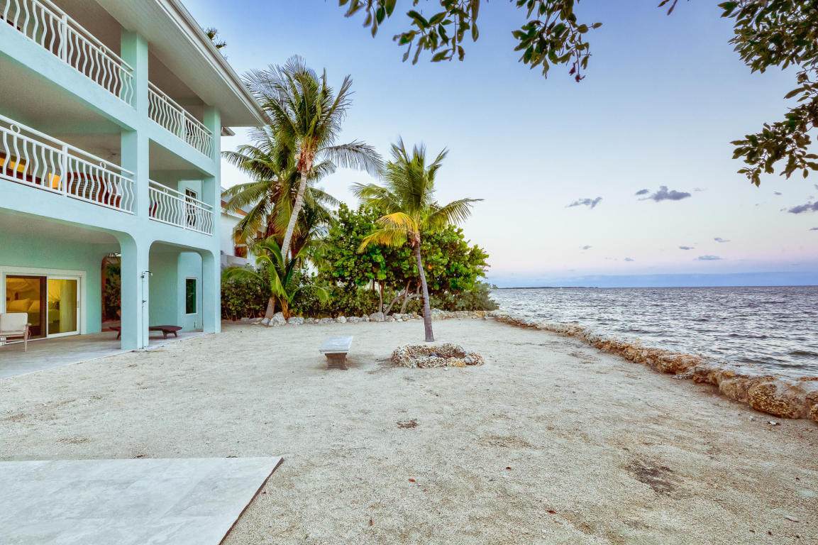 70 Ocean Front Drive - Photo 1