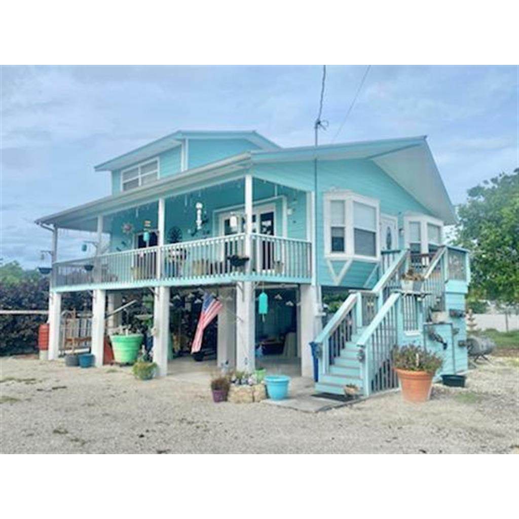 810 Shore Drive - Photo 1
