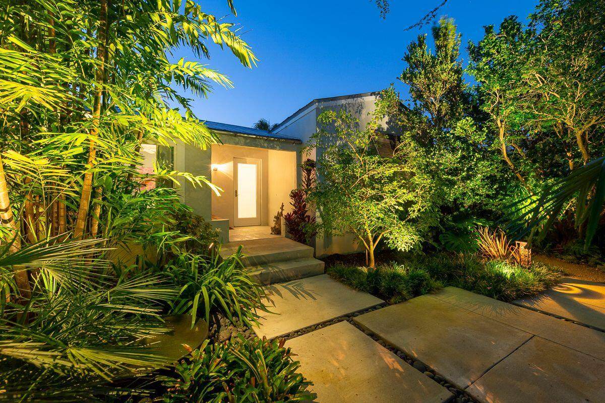 1231 Washington Street - Photo 1
