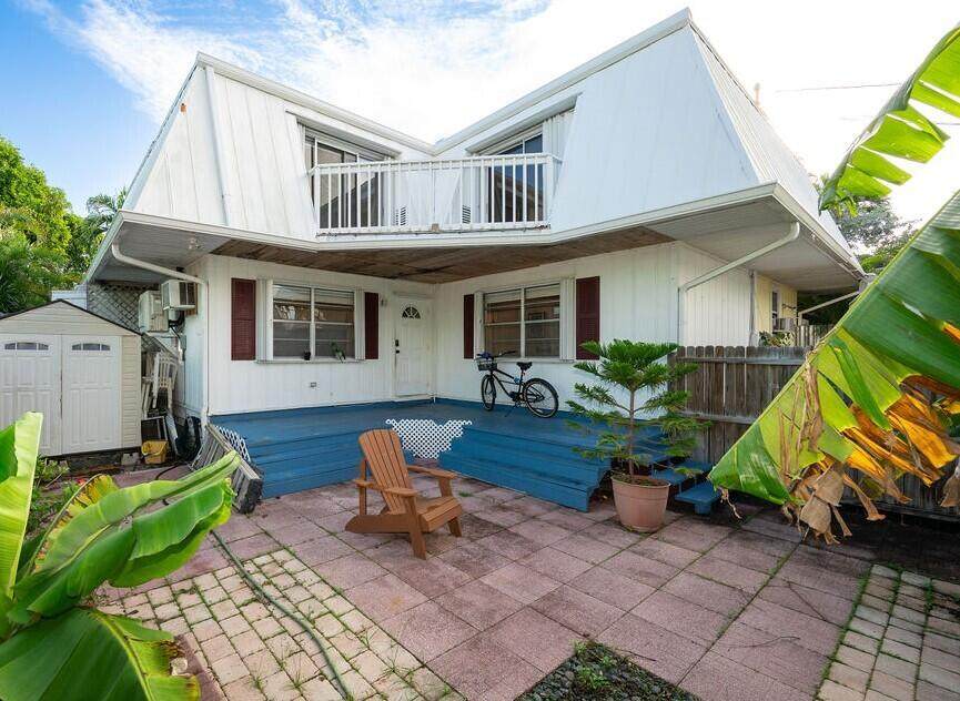 3322 Harriet Avenue - Photo 1