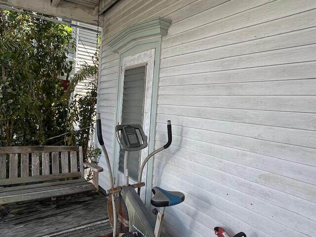 https://bt-photos.global.ssl.fastly.net/flkeys/orig_boomver_1_614942-2.jpg