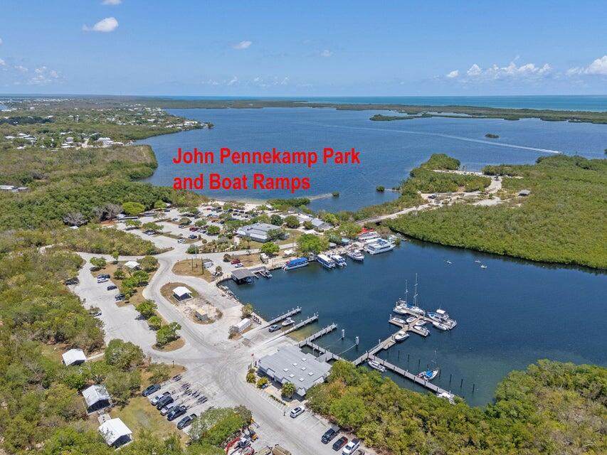 https://bt-photos.global.ssl.fastly.net/flkeys/orig_boomver_1_615495-2.jpg