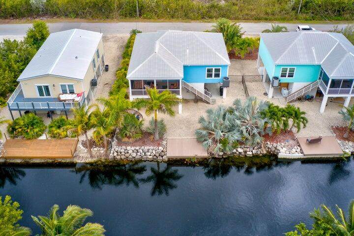 27235 Mariposa Road - Photo 1