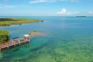https://bt-photos.global.ssl.fastly.net/flkeys/1280_boomver_1_616053-2.jpg