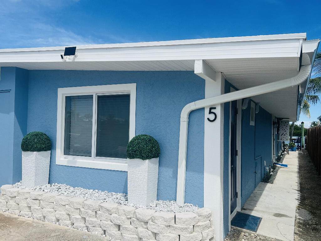 5 Sadowski - Photo 1