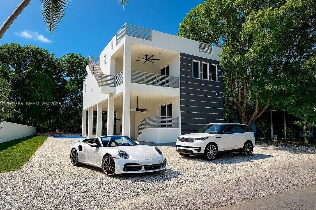 365 Buttonwood Shores Drive - Photo 1