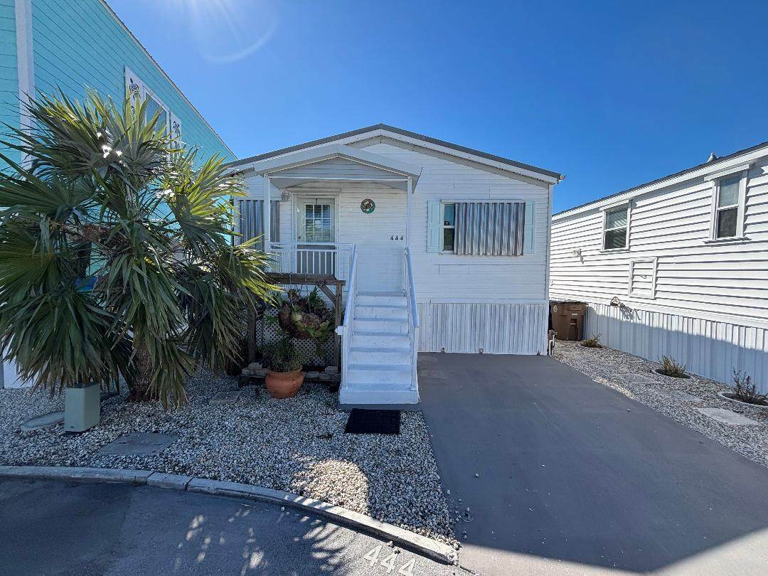 701 Spanish Main Drive - Photo 1